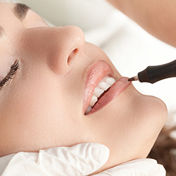 Permanent Make-up